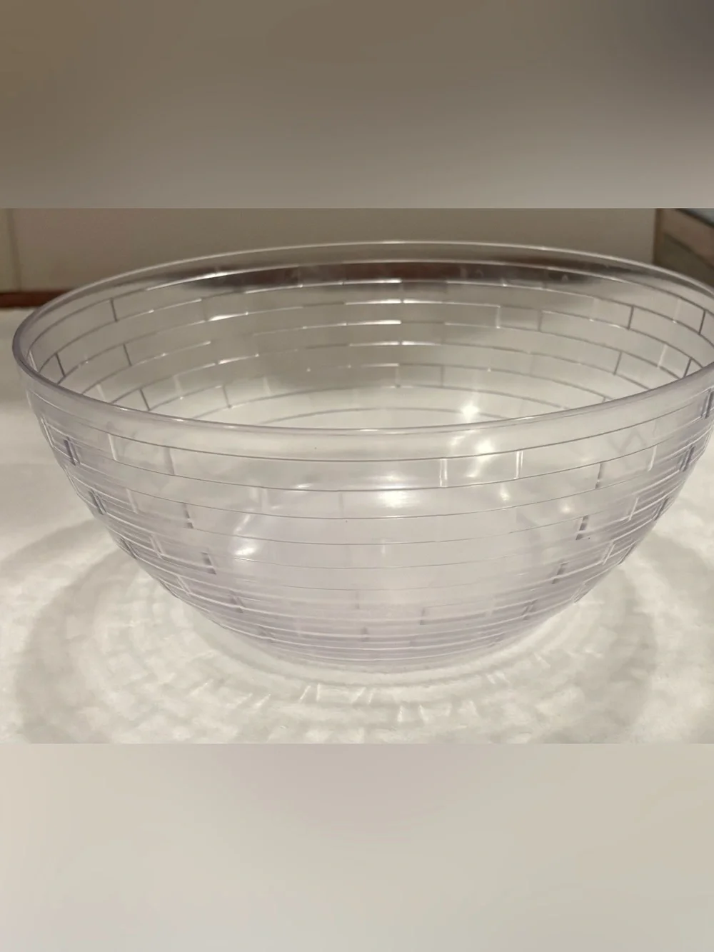 Longaberger Warm Brown Basket with Fabric Liner, Protector and Lid
